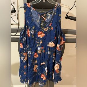 Torrid 2x blue floral sleeveless blouse